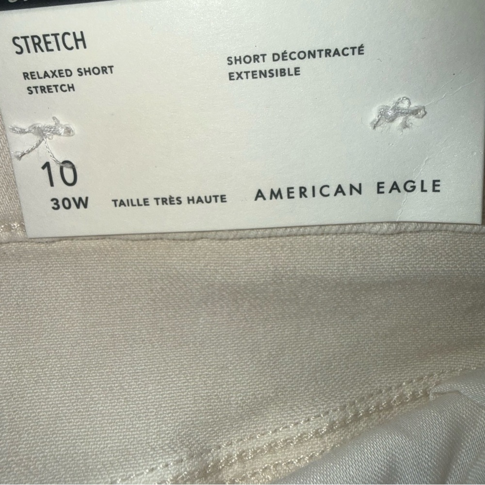 American Eagle Super High Rise Relaxed Denim Shorts Cream Sz 10/30 NWT new - Picture 9 of 10